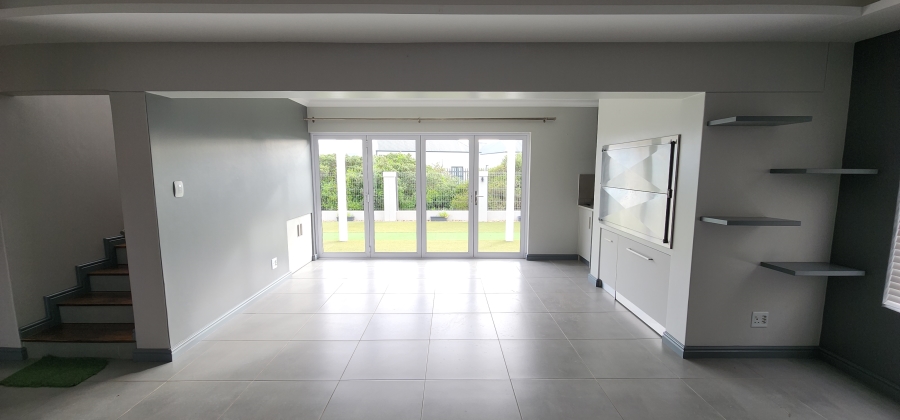 3 Bedroom Property for Sale in Laguna Sands Western Cape